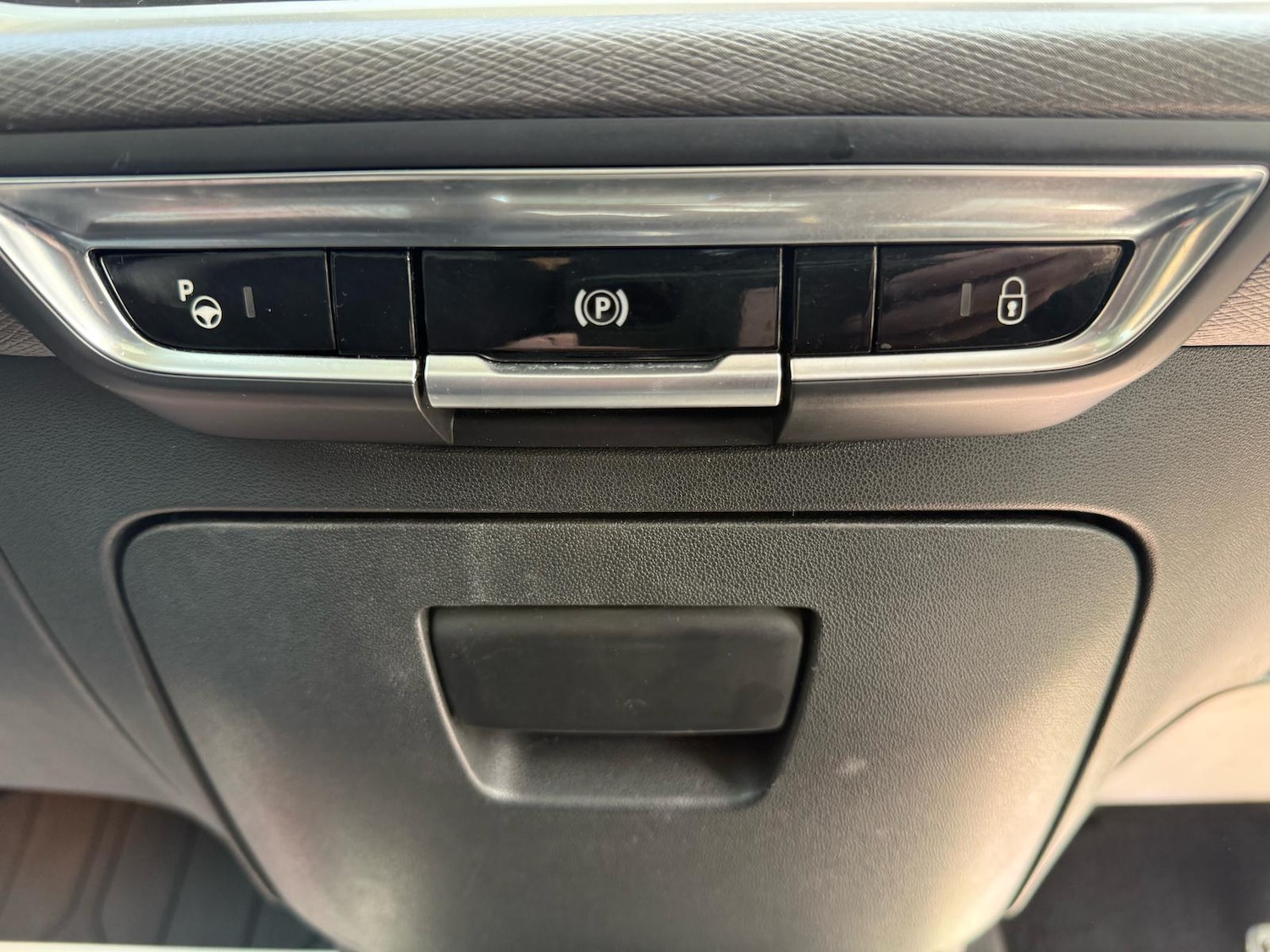 Used Citroen C4 Grand Picasso 2016 for sale - 76537988: Photo 29