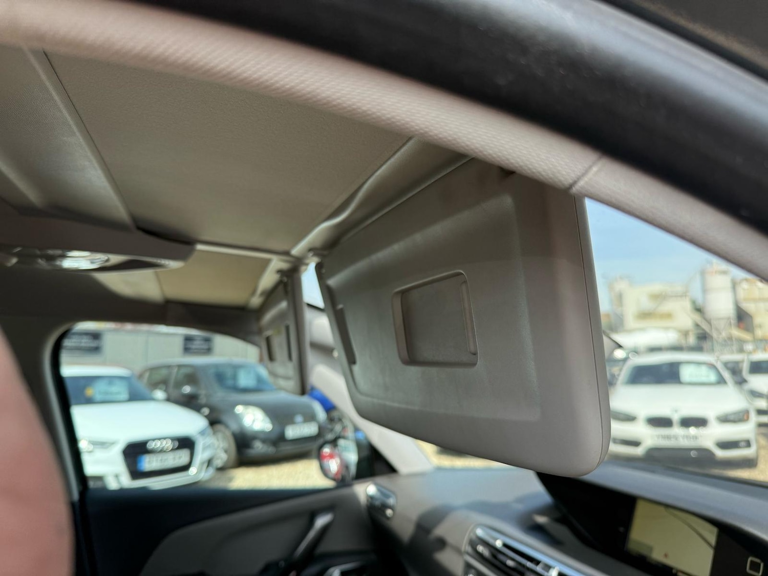 Used Citroen C4 Grand Picasso 2016 for sale - 76537988: Photo 30