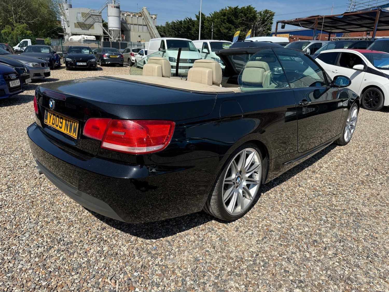 Used BMW 3 Series 2009 for sale - 76269663: Photo 43