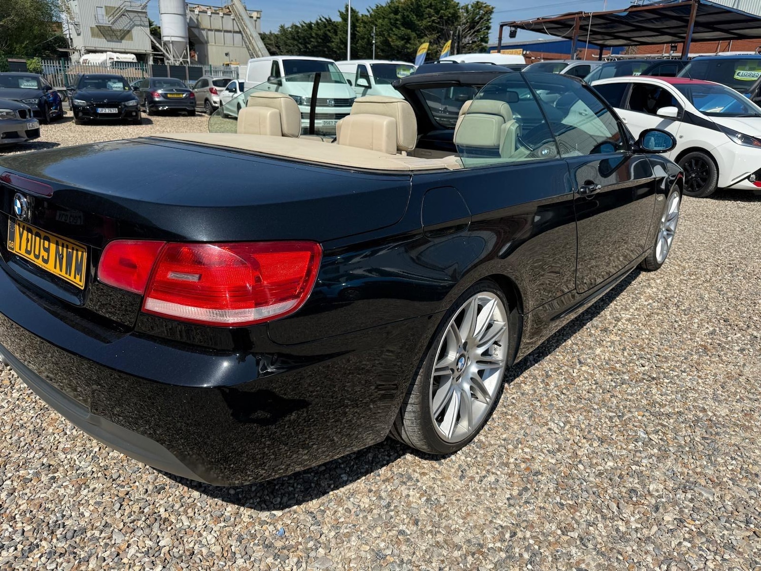 Used BMW 3 Series 2009 for sale - 76269663: Photo 9