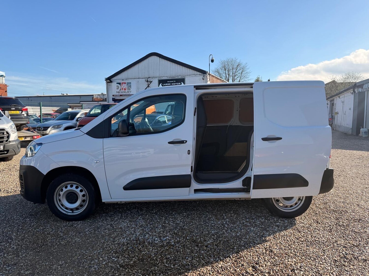 Used Citroen Berlingo 2023 for sale - 77723789: Photo 6