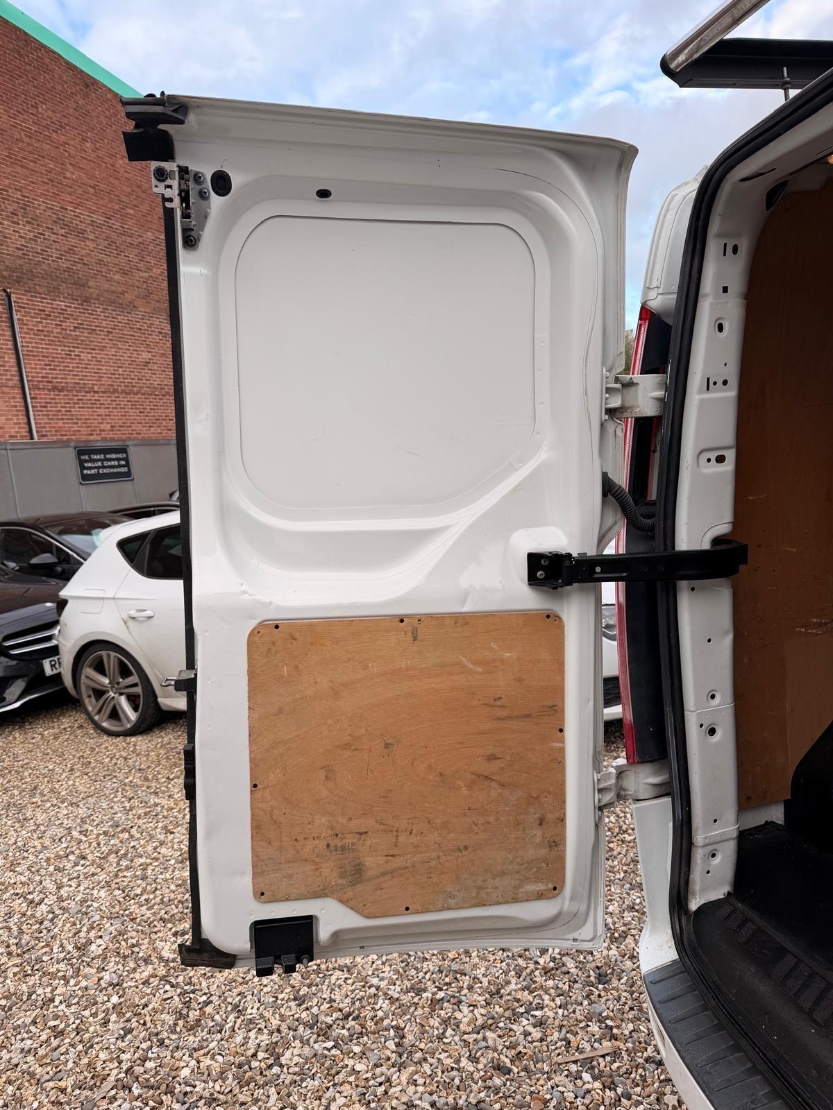 Used Ford Transit Custom 2018 for sale - 76997159: Photo 82