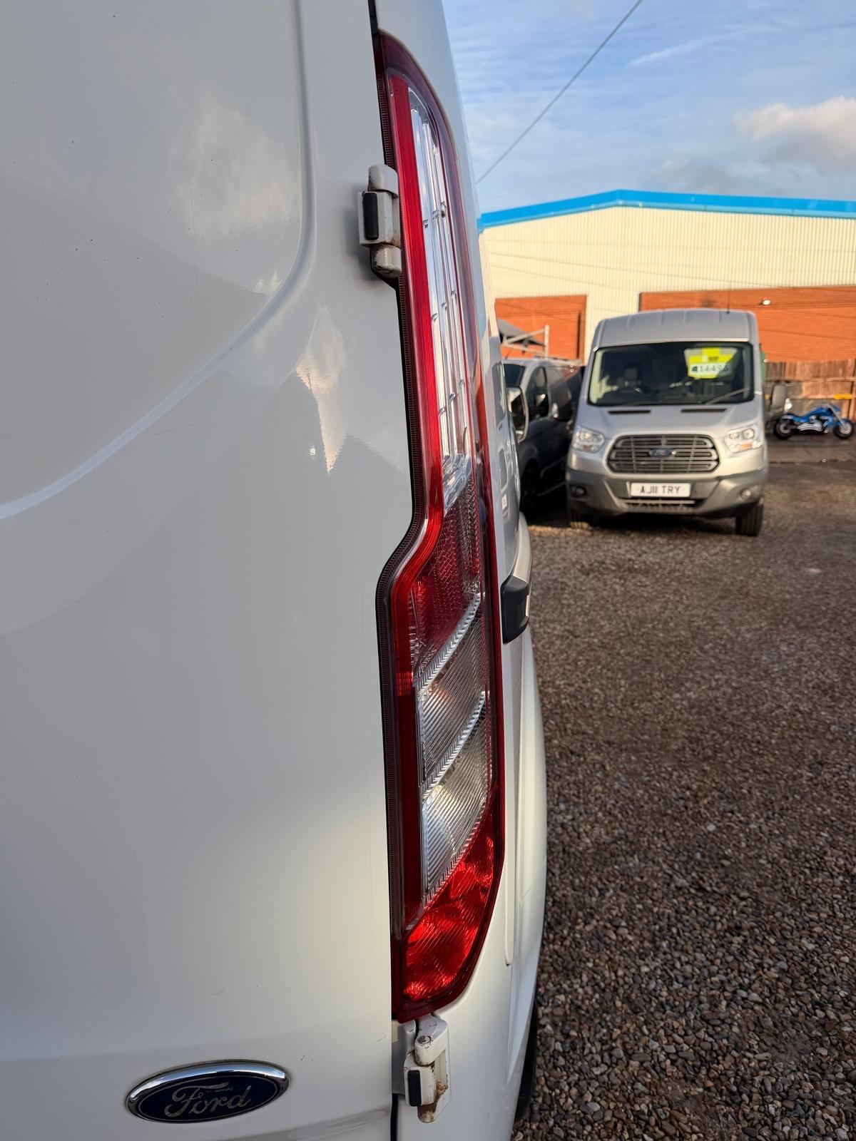 Used Ford Transit Custom 2018 for sale - 76573366: Photo 52