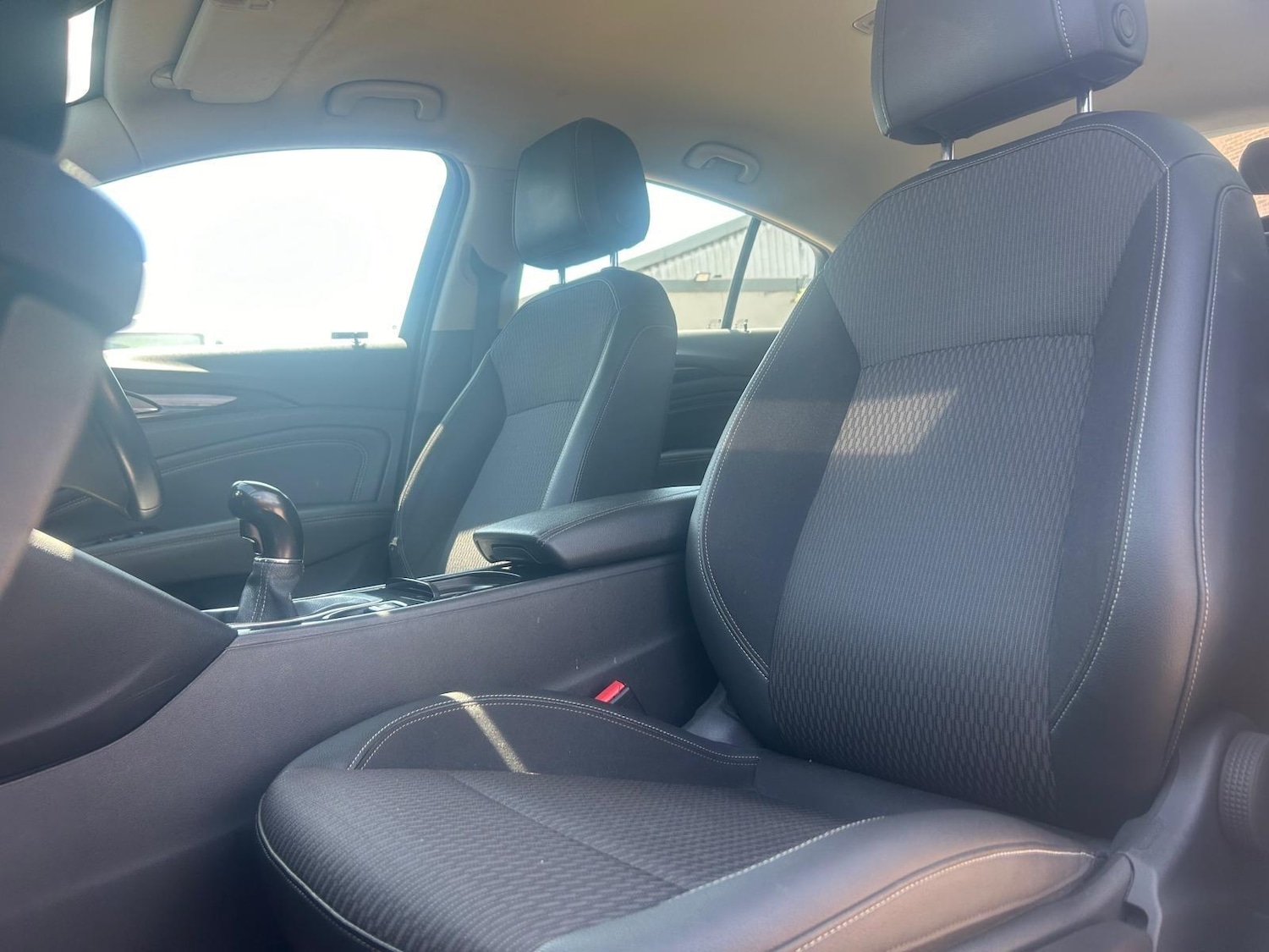 Used Vauxhall Insignia 2017 for sale - 76995008: Photo 10