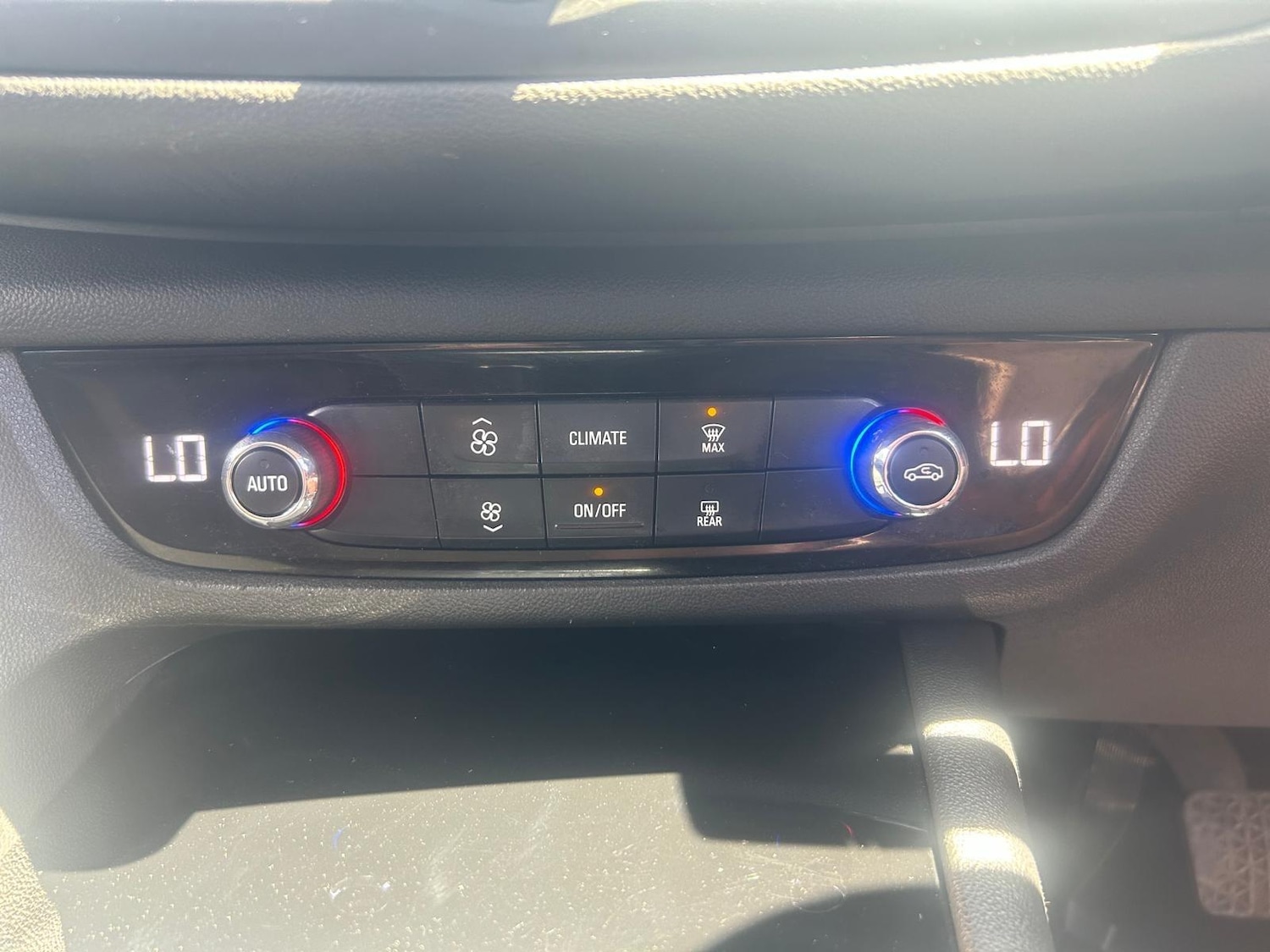 Used Vauxhall Insignia 2017 for sale - 76995008: Photo 19