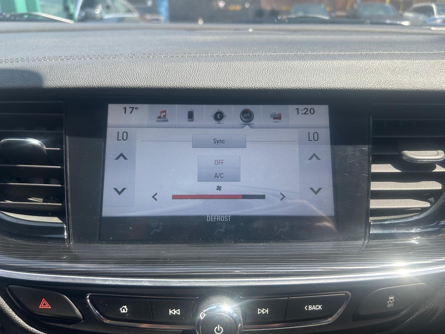 Used Vauxhall Insignia 2017 for sale - 76995008: Photo 38