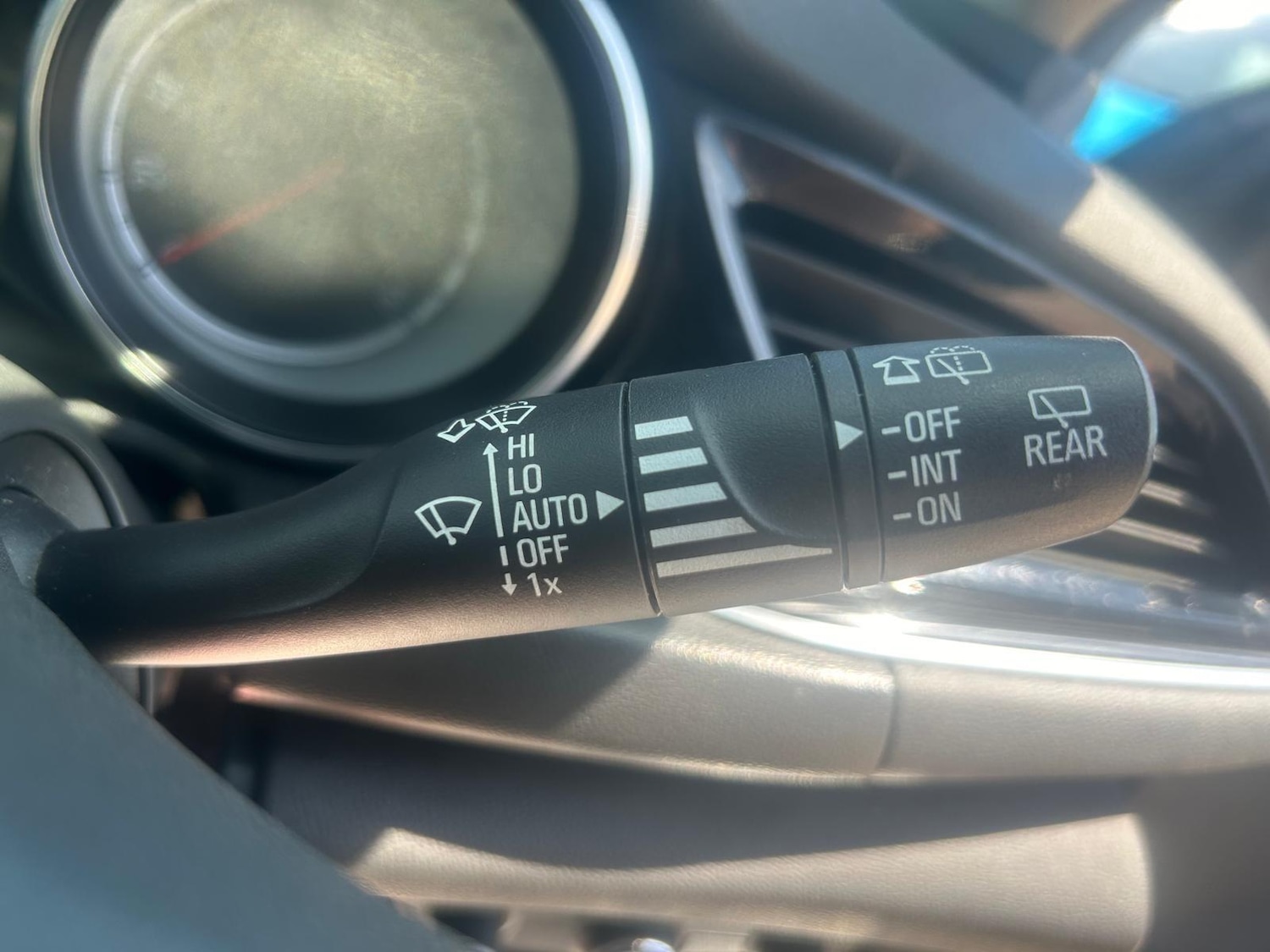 Used Vauxhall Insignia 2017 for sale - 76995008: Photo 40