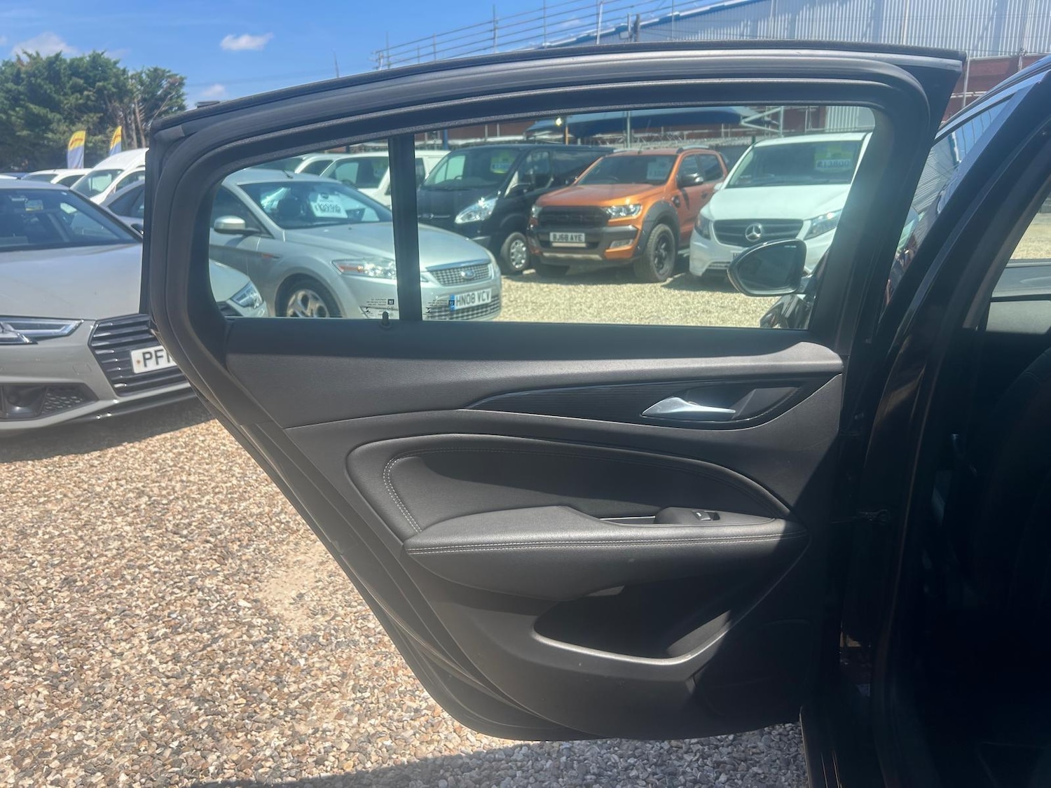 Used Vauxhall Insignia 2017 for sale - 76995008: Photo 49