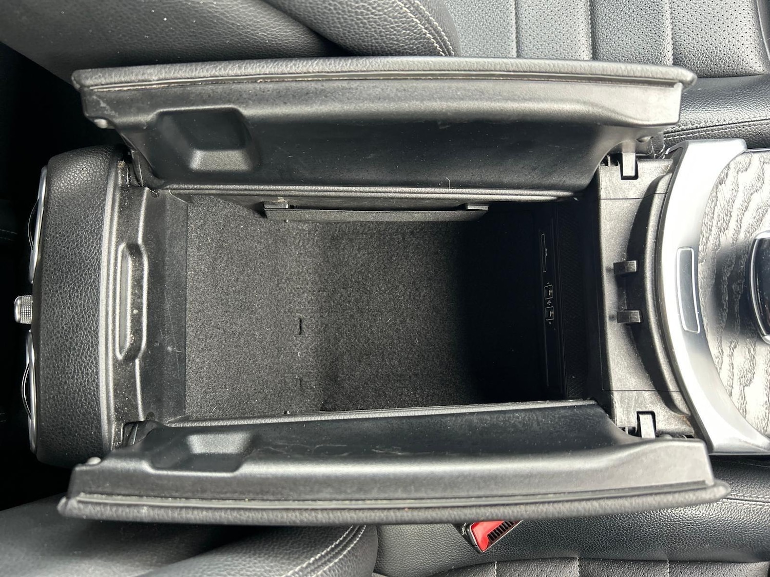 Used Mercedes-Benz C Class 2017 for sale - 76994047: Photo 36