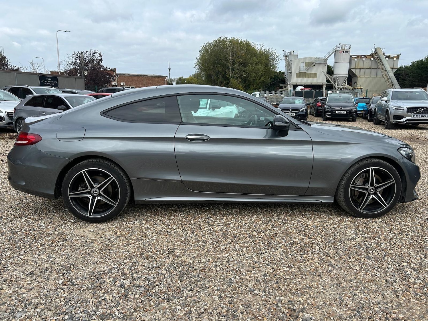 Used Mercedes-Benz C Class 2017 for sale - 76994047: Photo 8