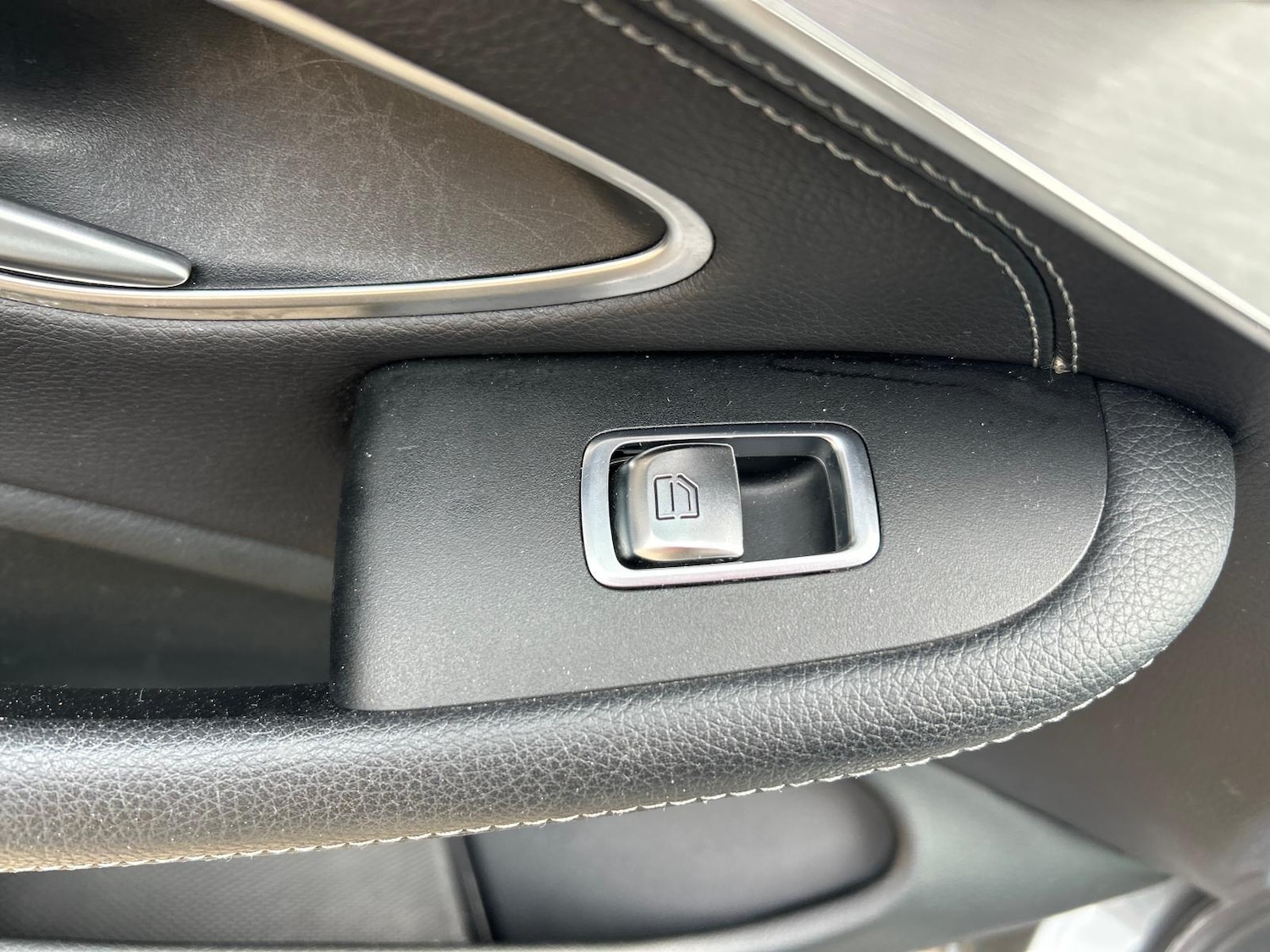 Used Mercedes-Benz C Class 2017 for sale - 76994047: Photo 85