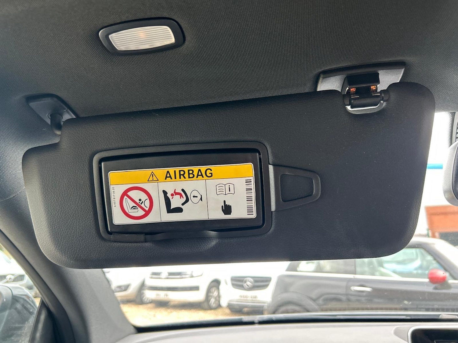 Used Mercedes-Benz C Class 2017 for sale - 76994047: Photo 86