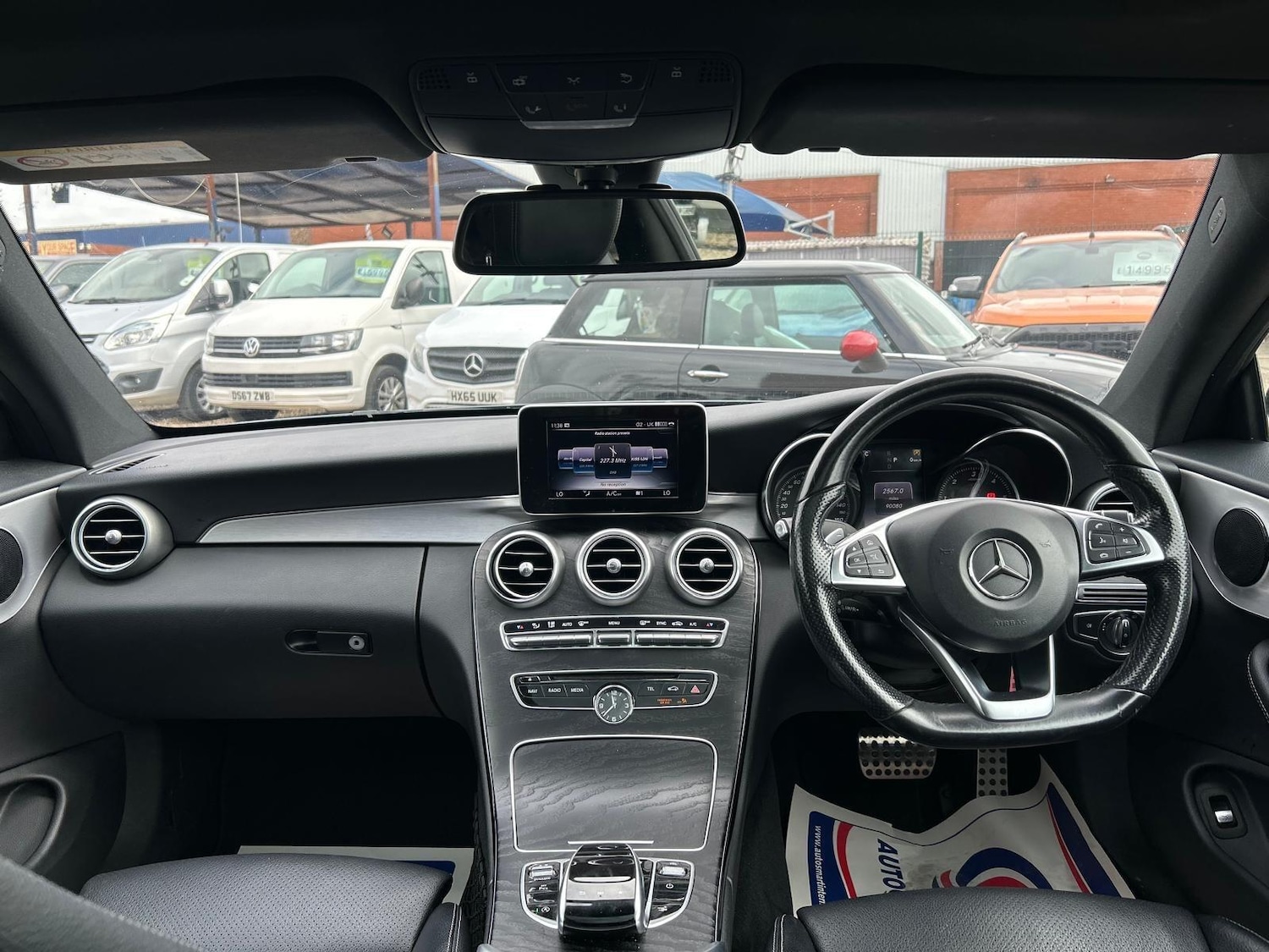 Used Mercedes-Benz C Class 2017 for sale - 76201374: Photo 10