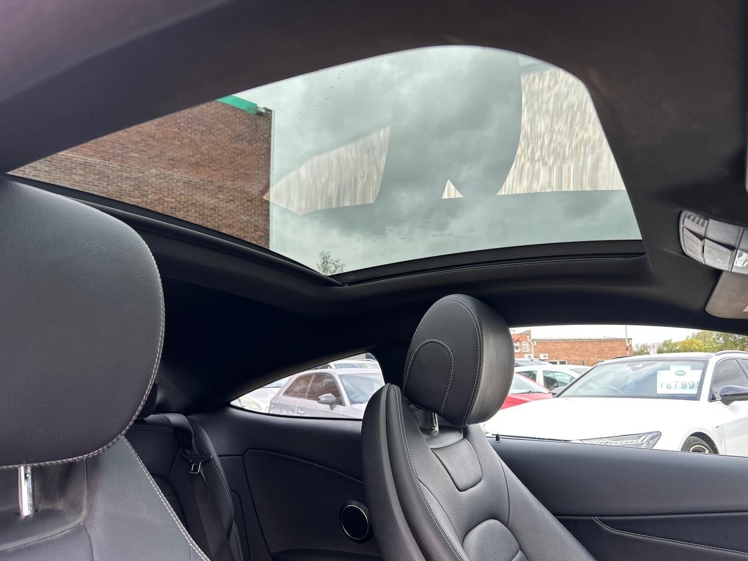 Used Mercedes-Benz C Class 2017 for sale - 76201374: Photo 11