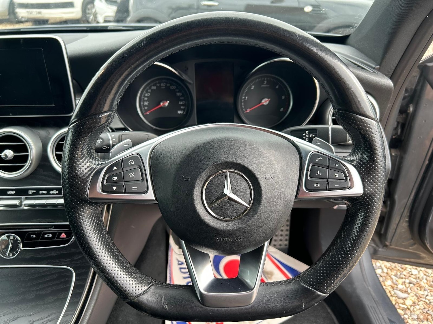 Used Mercedes-Benz C Class 2017 for sale - 76201374: Photo 12