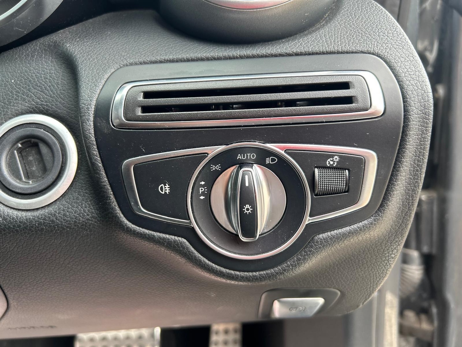 Used Mercedes-Benz C Class 2017 for sale - 76201374: Photo 19