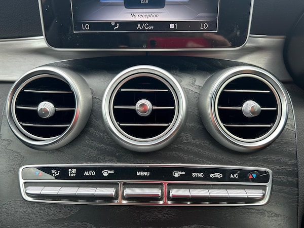 Used Mercedes-Benz C-Class 2017 for sale - 76201374: Photo 28