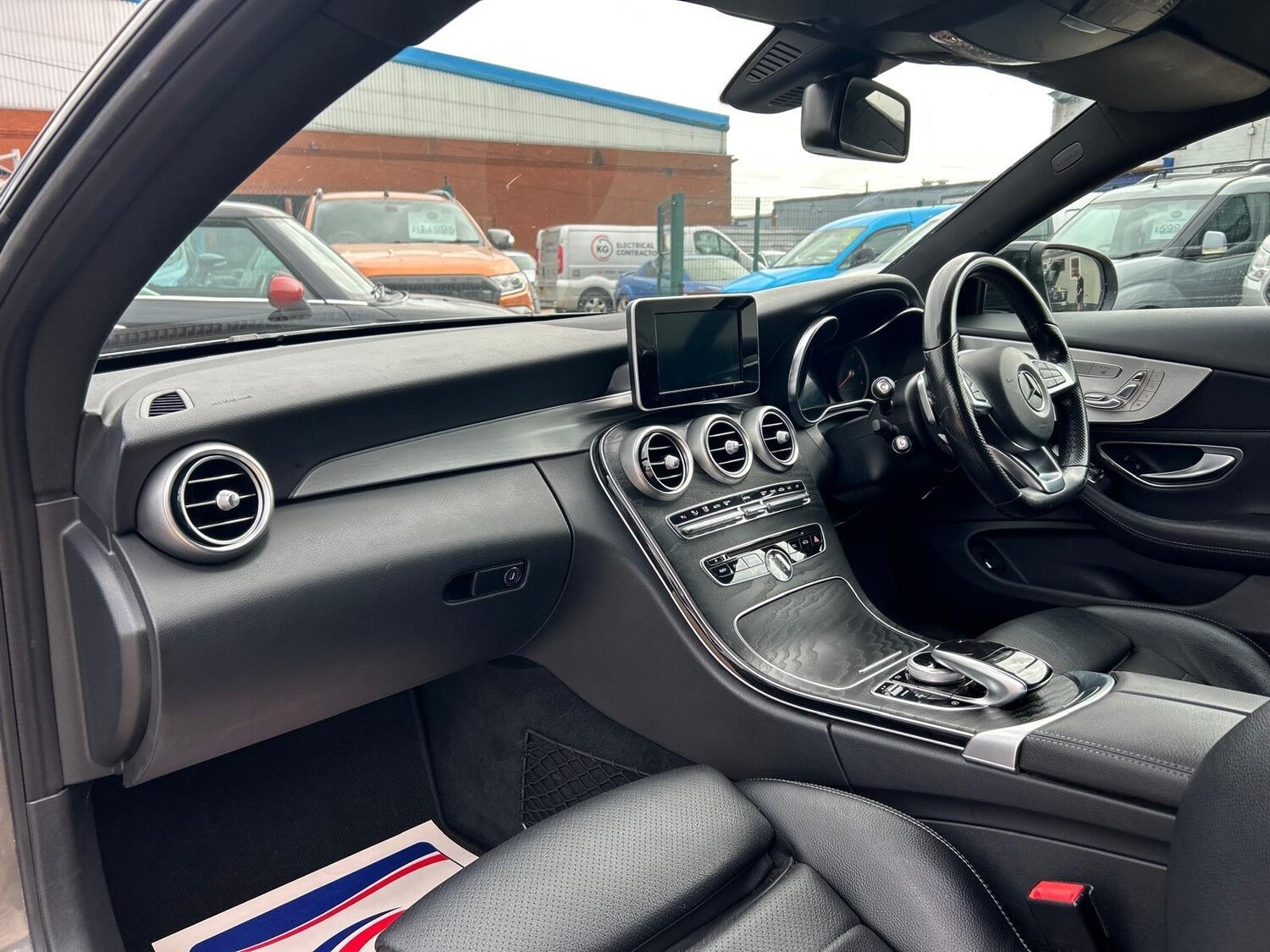 Used Mercedes-Benz C Class 2017 for sale - 76201374: Photo 56