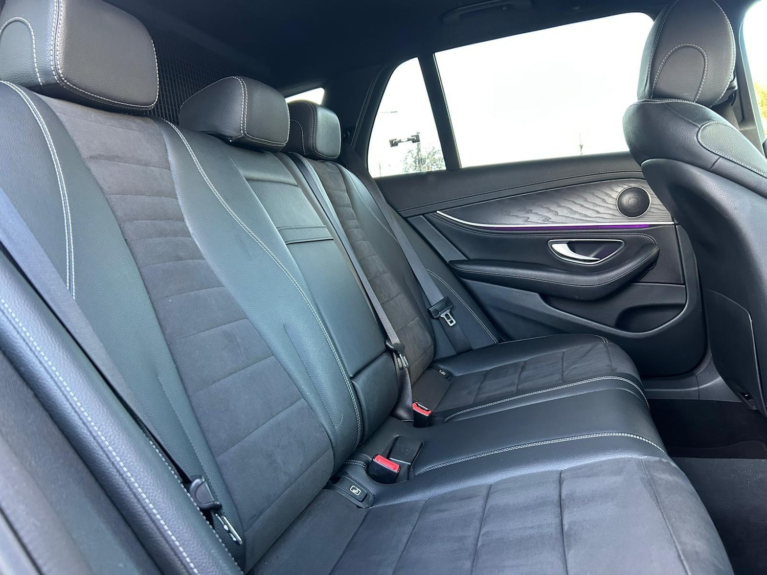 Used Mercedes-Benz E Class 2017 for sale - 76409623: Photo 32