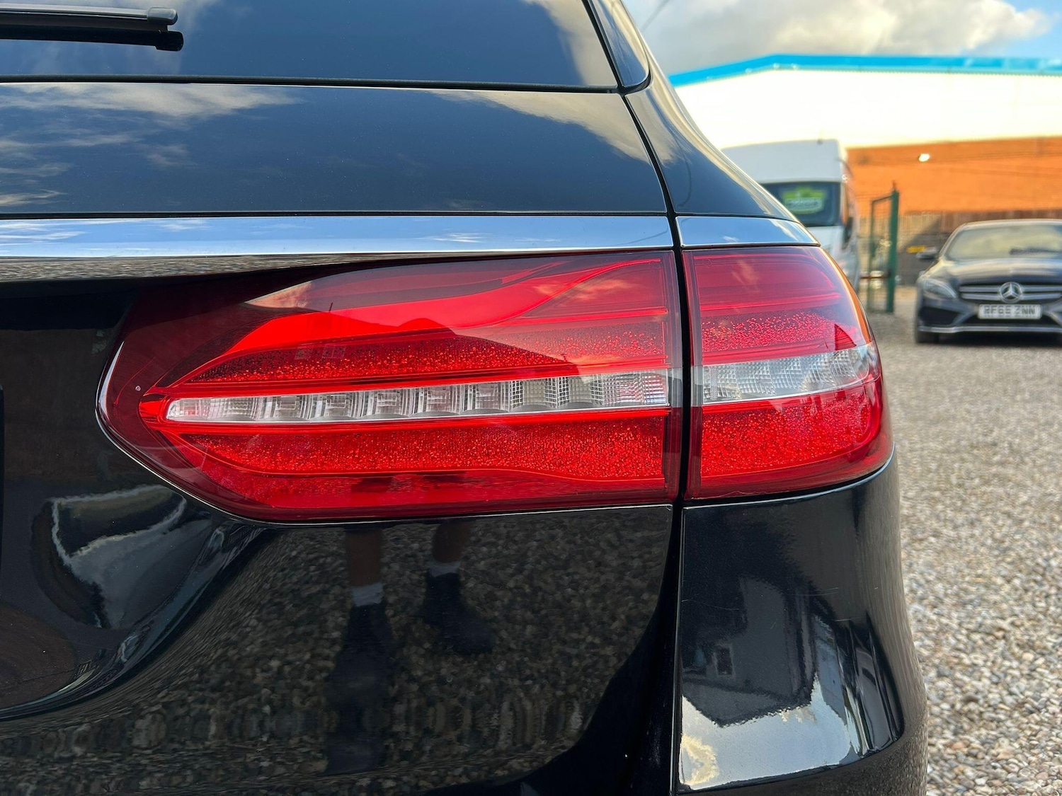 Used Mercedes-Benz E Class 2017 for sale - 76409623: Photo 82