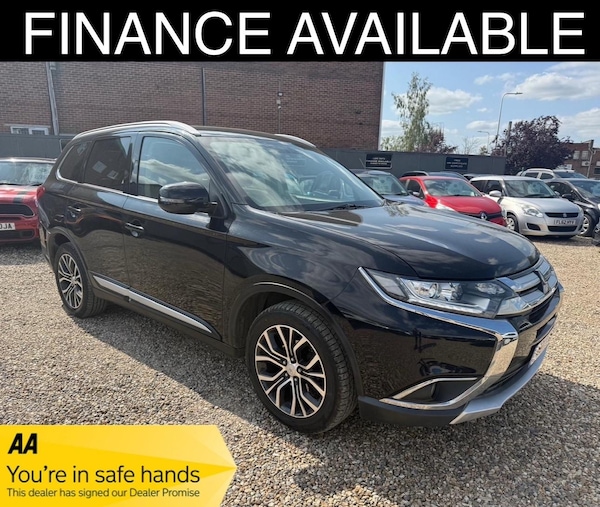 Used Mitsubishi Outlander 2017 for sale - 74990765: Photo 1