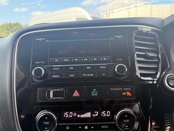Used Mitsubishi Outlander 2017 for sale - 74990765: Photo 37