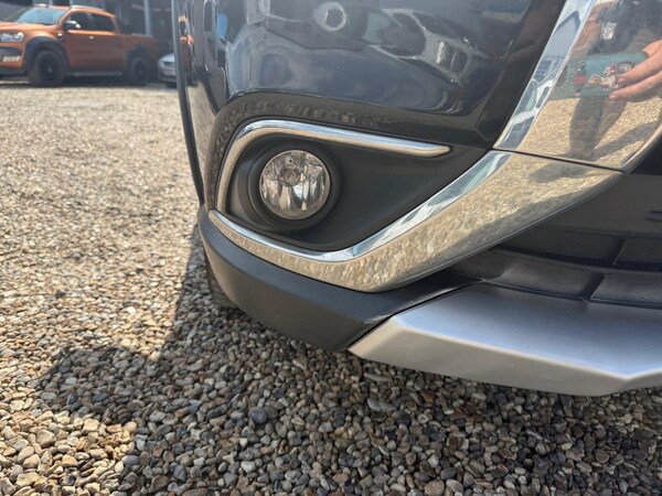 Used Mitsubishi Outlander 2017 for sale - 74990765: Photo 58