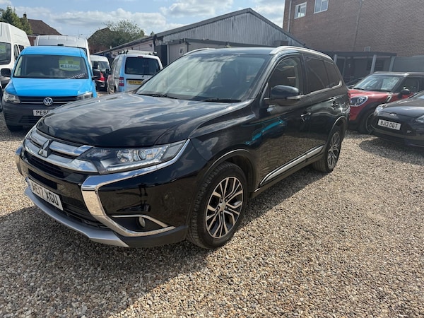 Used Mitsubishi Outlander 2017 for sale - 74990765: Photo 5