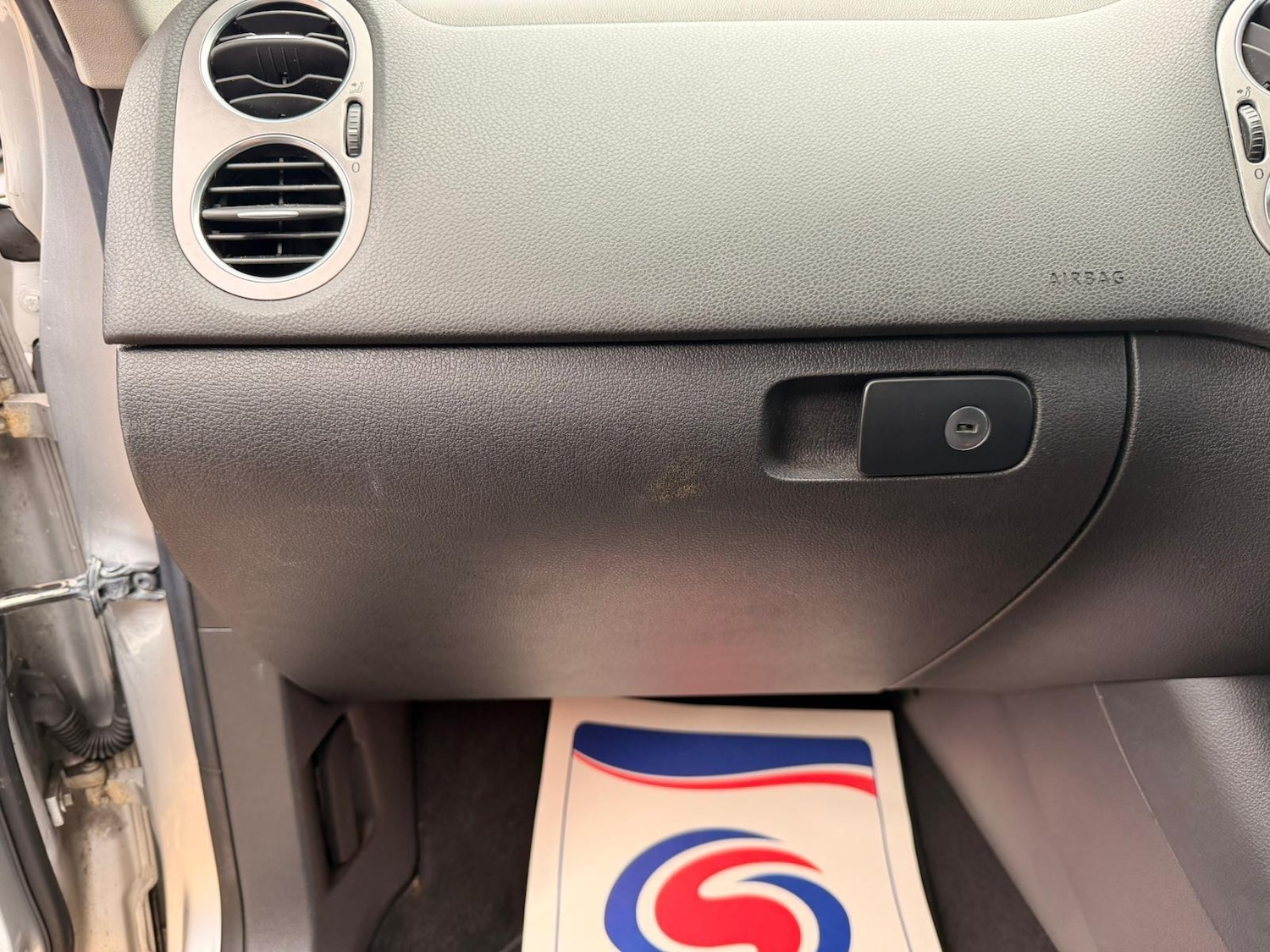 Used Volkswagen Tiguan 2008 for sale - 76759696: Photo 63