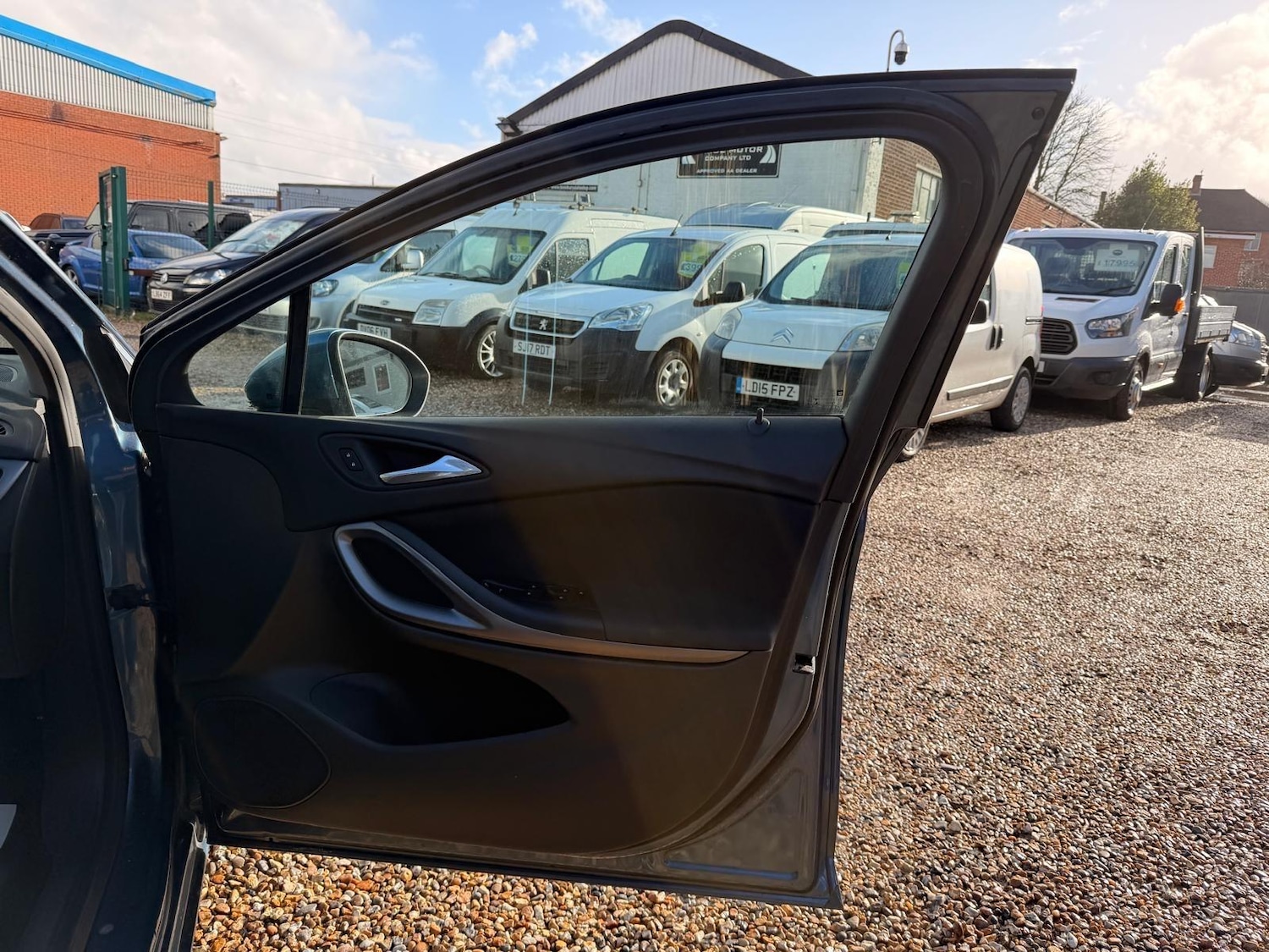 Used Vauxhall Astra 2016 for sale - 77305114: Photo 45