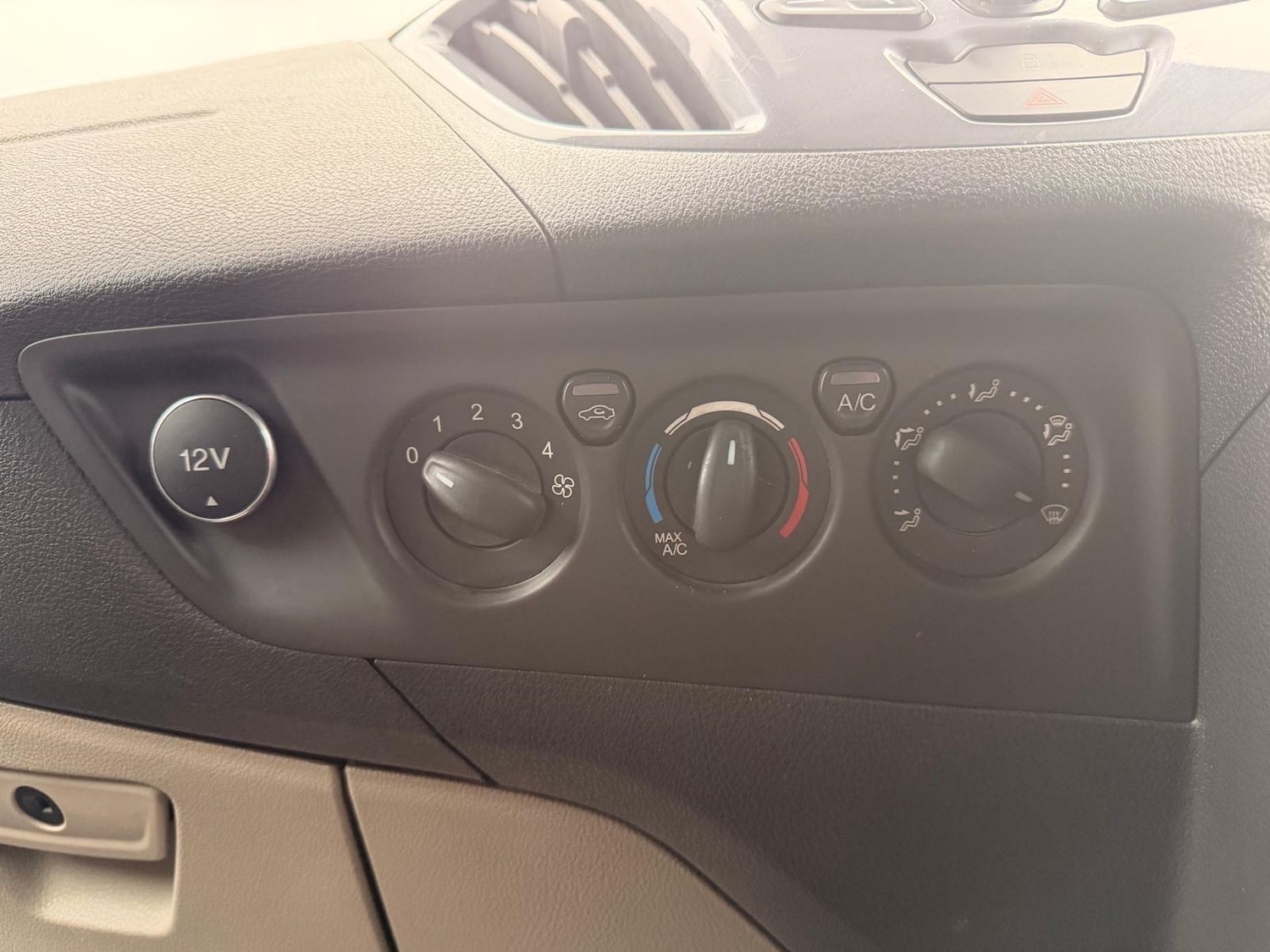 Used Ford Transit Custom 2016 for sale - 77611838: Photo 46