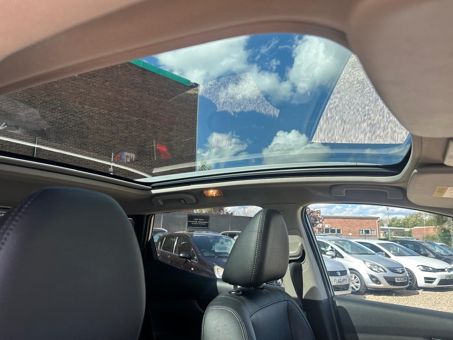 Used Nissan Qashqai for sale - 77924815: Photo 11