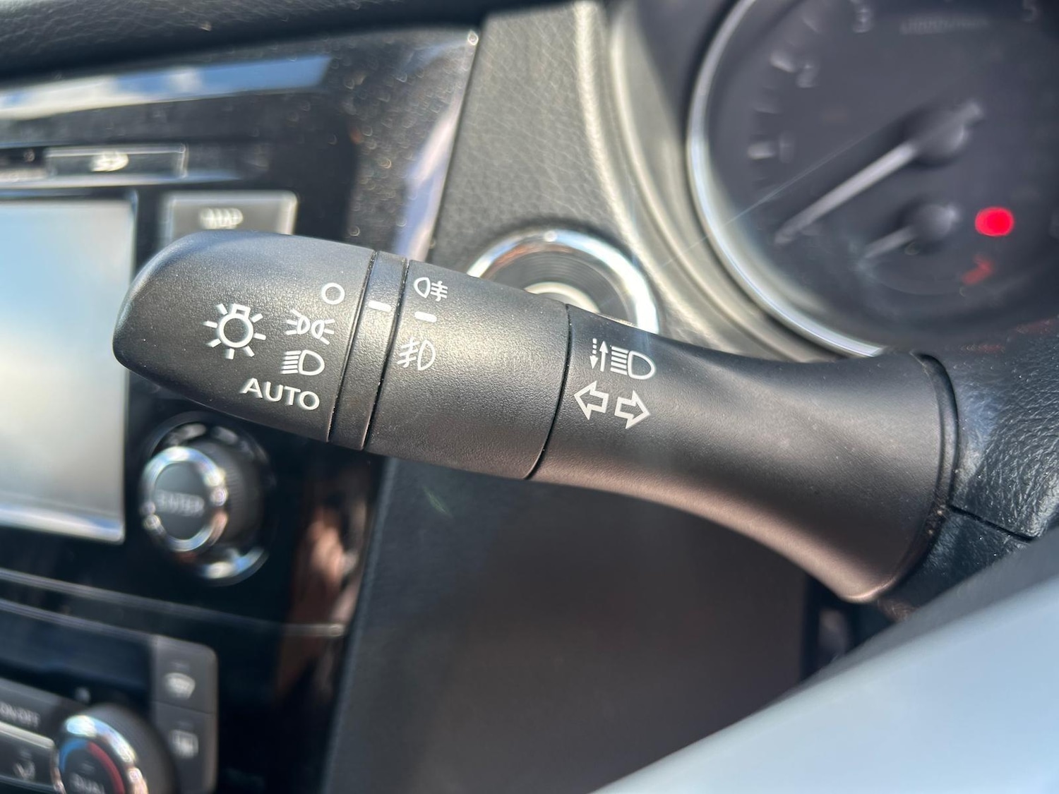 Used Nissan Qashqai for sale - 77924815: Photo 27