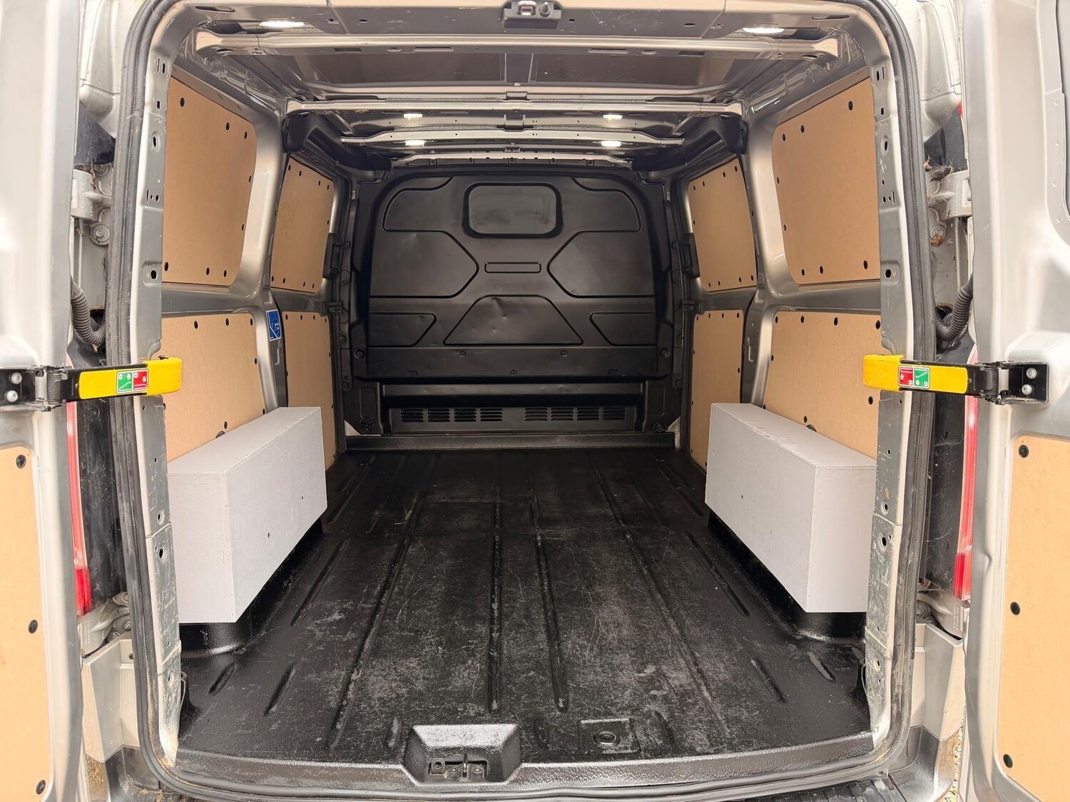 Used Ford Transit Custom 2021 for sale - 76573516: Photo 55