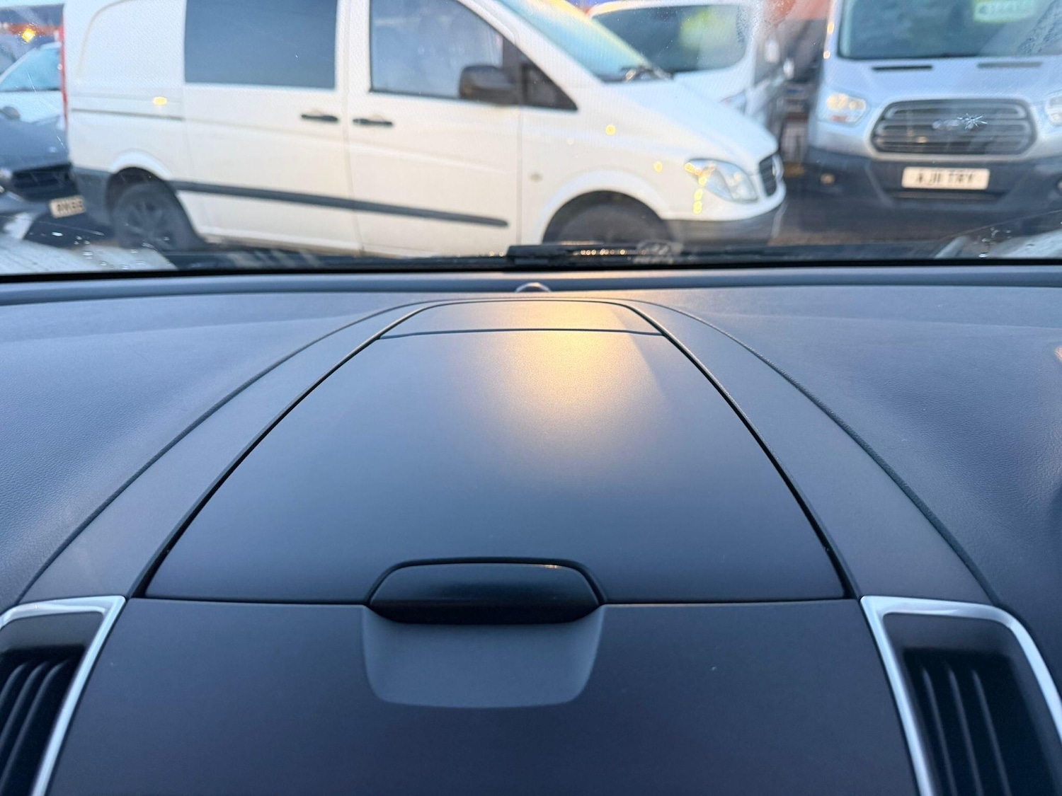 Used Ford S-Max 2017 for sale - 76824609: Photo 77