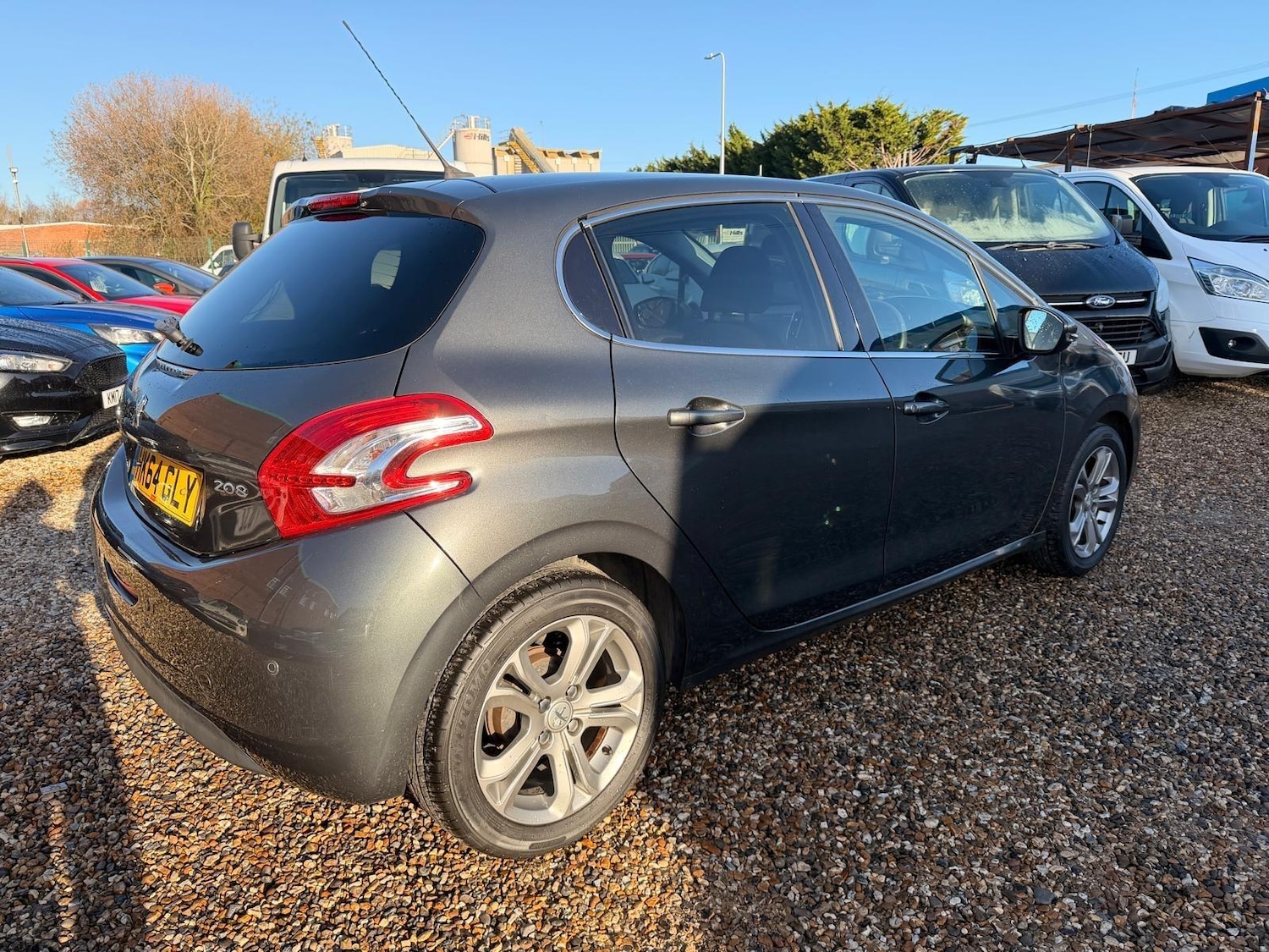 Used Peugeot 208 2015 for sale - 77097477: Photo 38