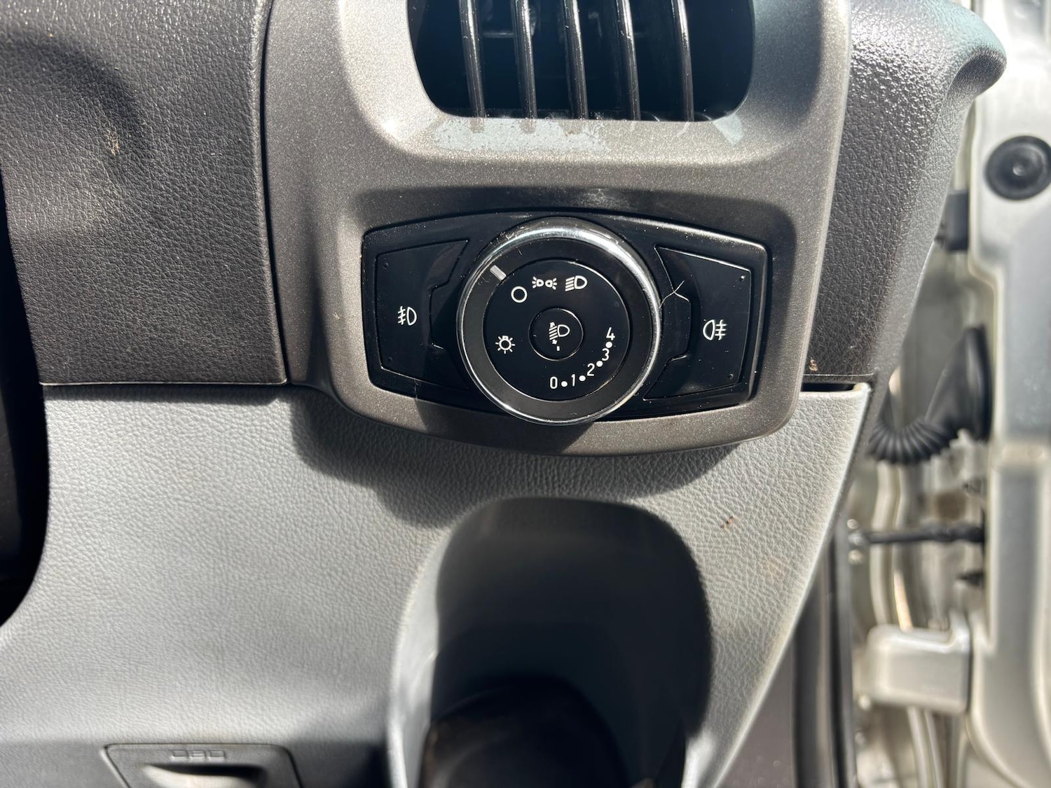 Used Ford Transit Custom 2016 for sale - 78007289: Photo 44