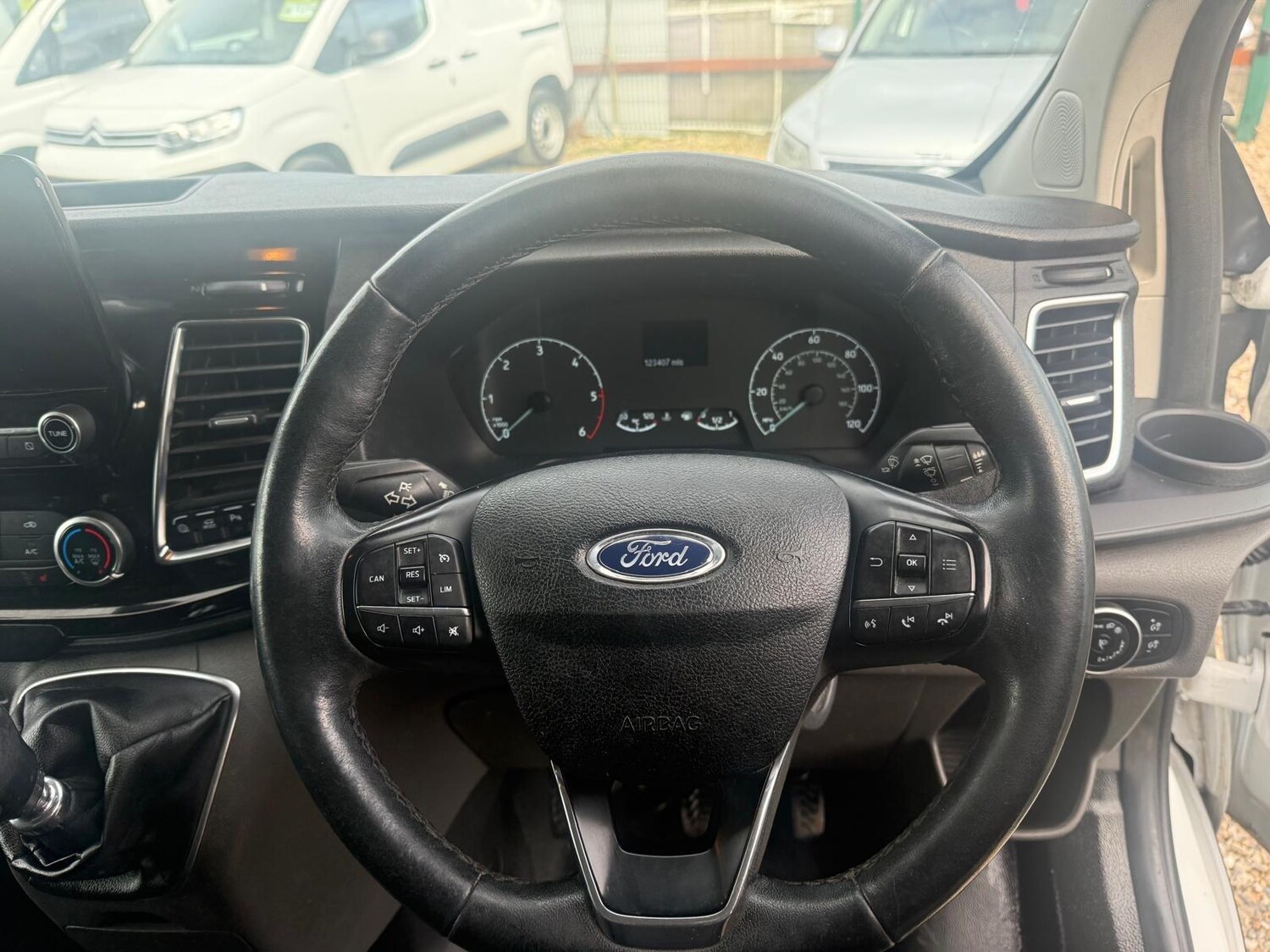Used Ford Transit Custom 2020 for sale - 77838990: Photo 15