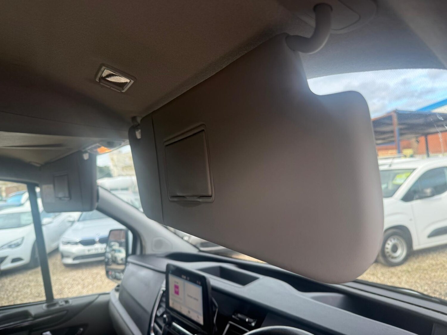 Used Ford Transit Custom 2020 for sale - 77838990: Photo 29