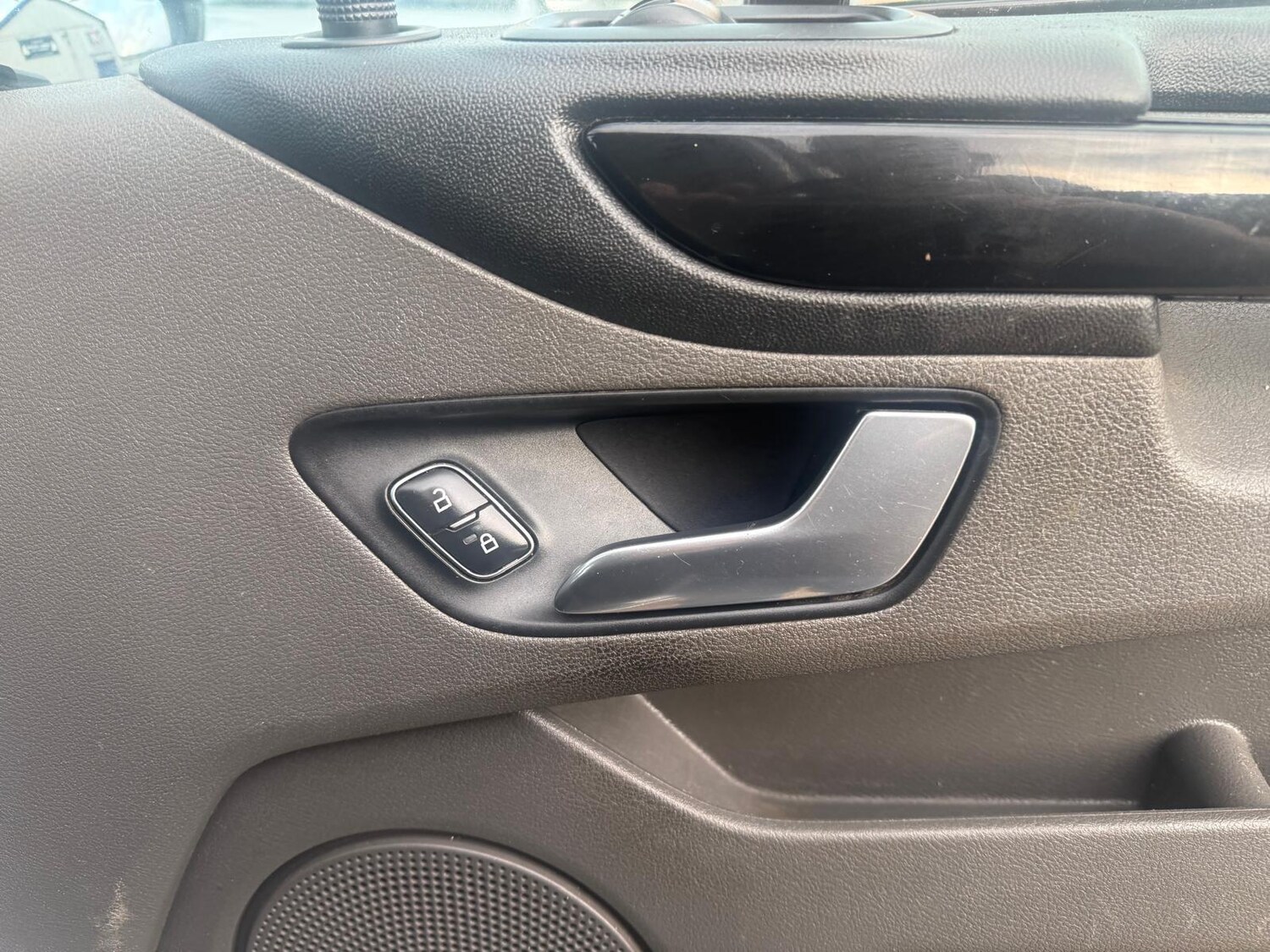 Used Ford Transit Custom 2020 for sale - 77838990: Photo 43