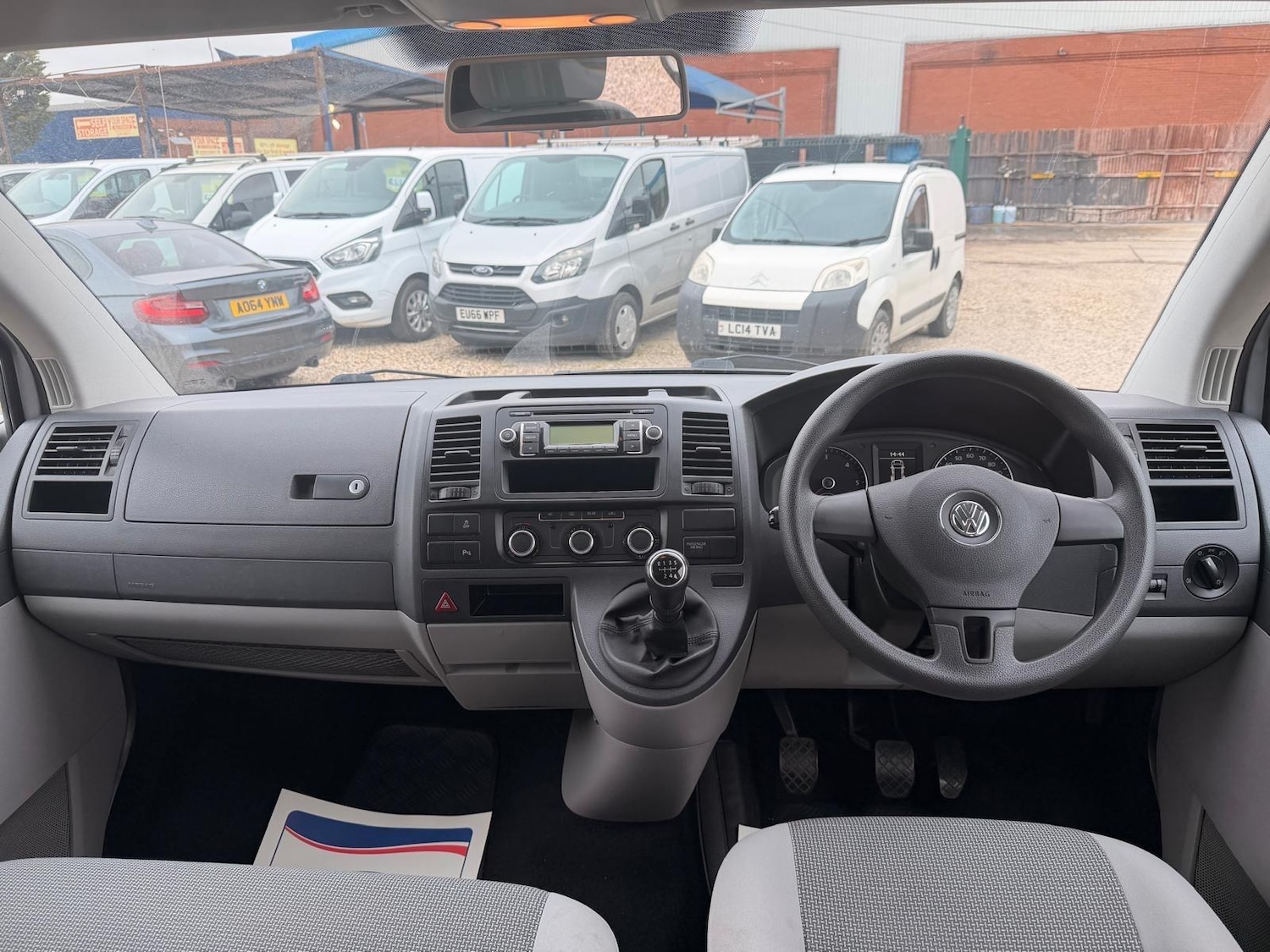 Used Volkswagen Transporter Shuttle 2011 for sale - 78006320: Photo 12