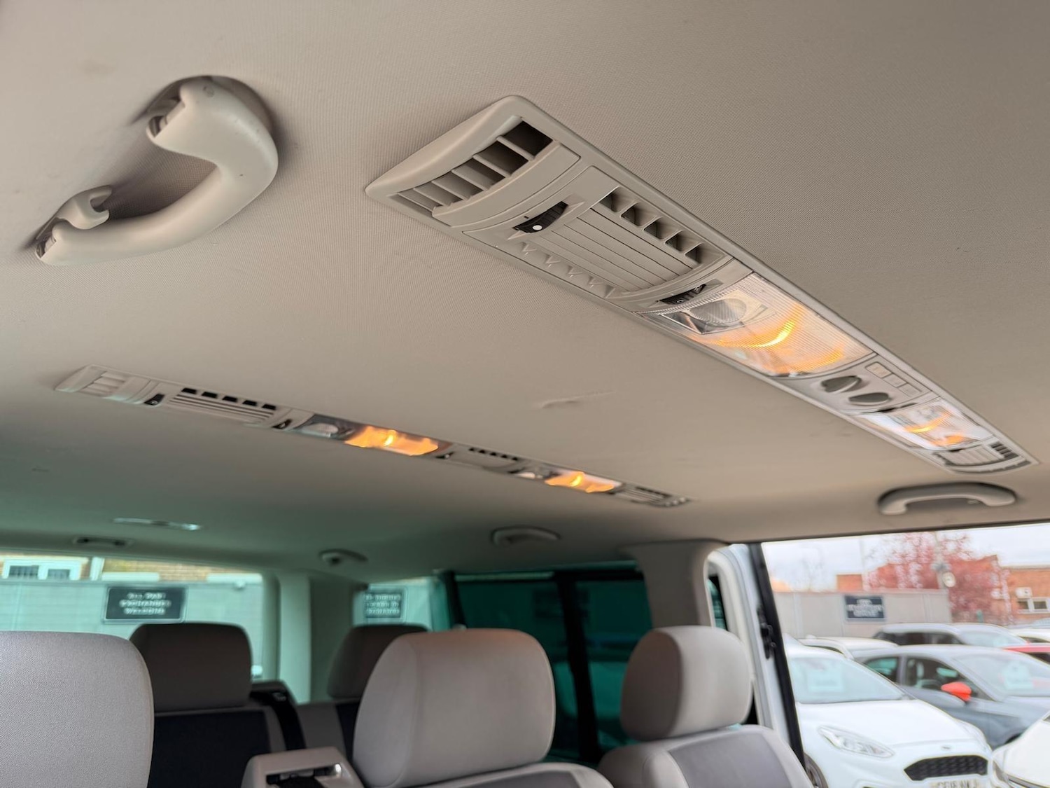 Used Volkswagen Transporter Shuttle 2011 for sale - 78006320: Photo 19