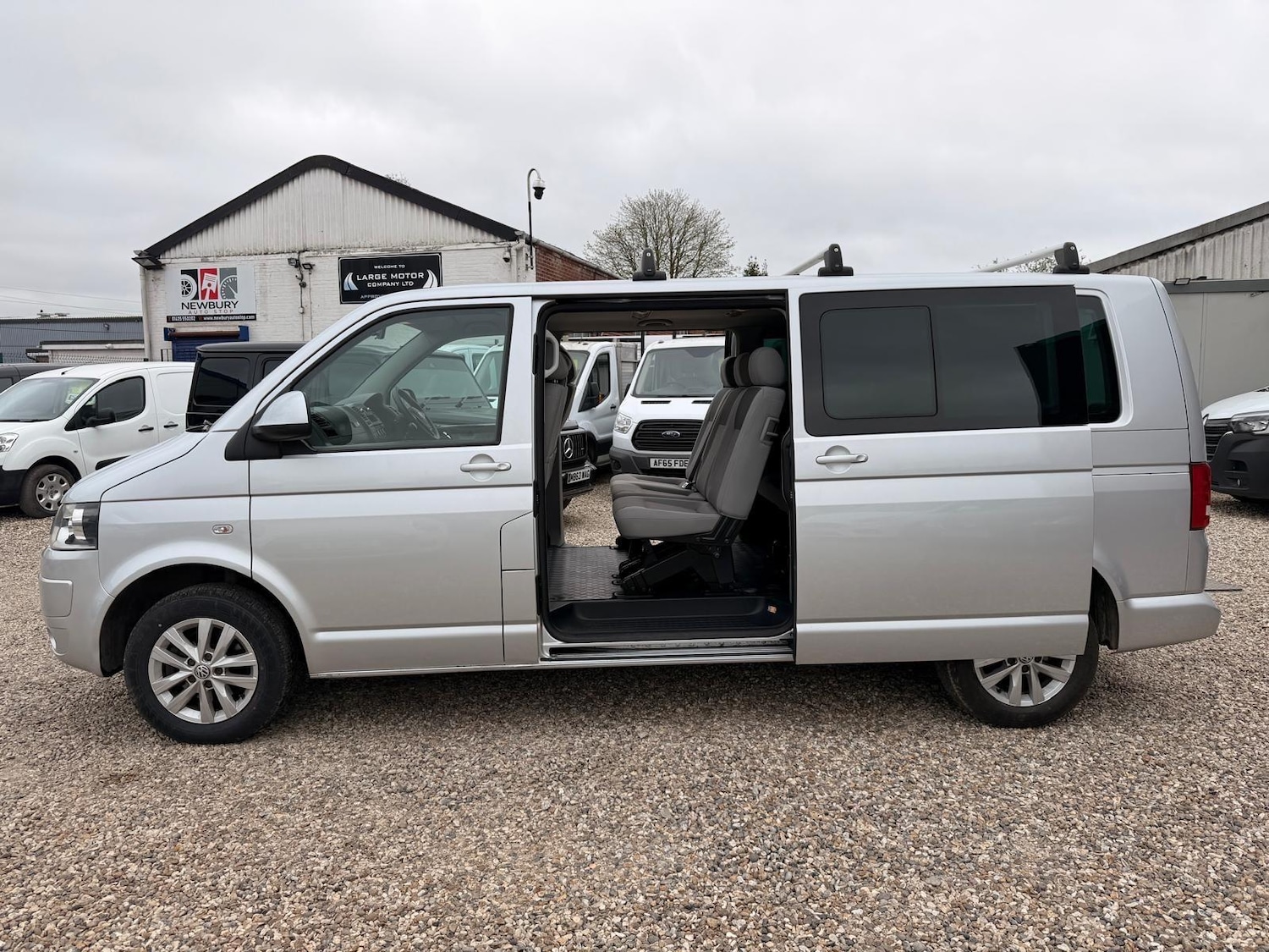 Used Volkswagen Transporter Shuttle 2011 for sale - 78006320: Photo 7