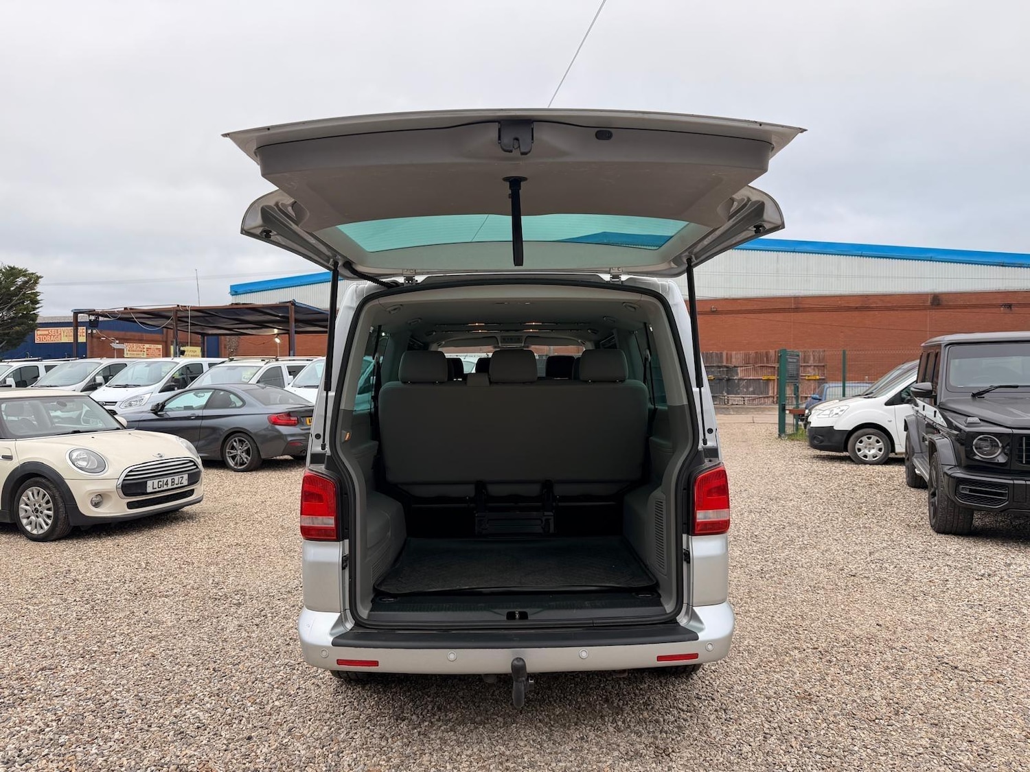 Used Volkswagen Transporter Shuttle 2011 for sale - 78006320: Photo 9