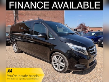 Used Mercedes-Benz V-Class 2015 for sale - 78347484: Photo