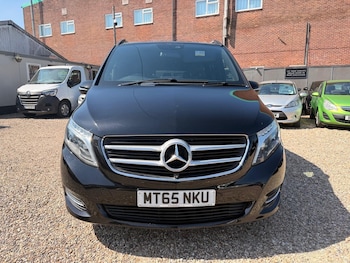 Used Mercedes-Benz V-Class 2015 for sale - 78347484: Photo