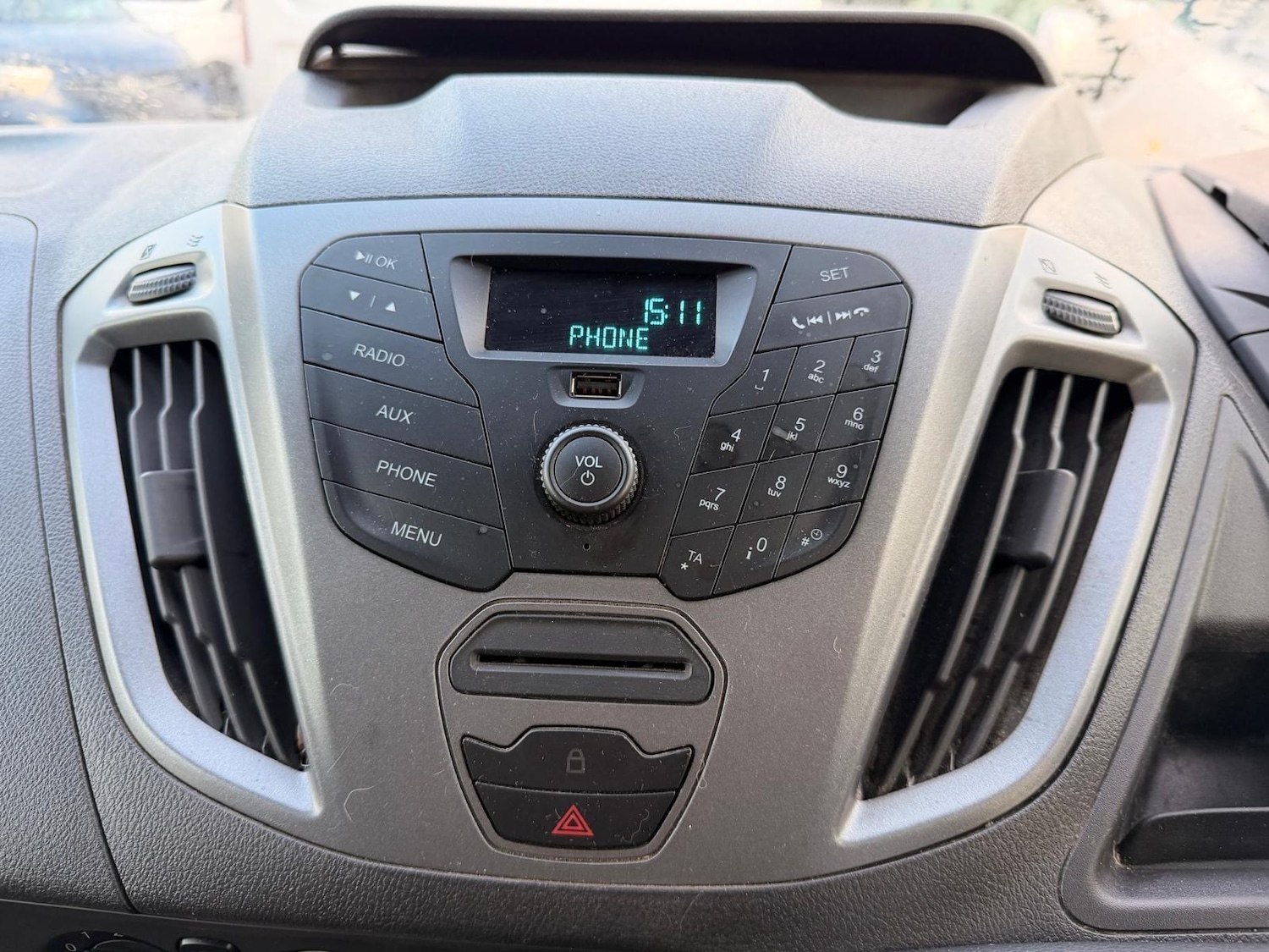 Used Ford Transit Custom 2015 for sale - 76942396: Photo 27