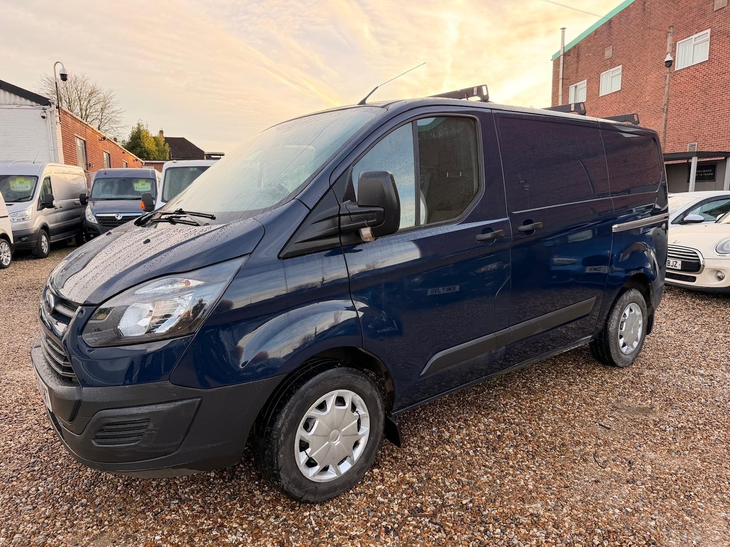 Used Ford Transit Custom 2015 for sale - 76942396: Photo 4