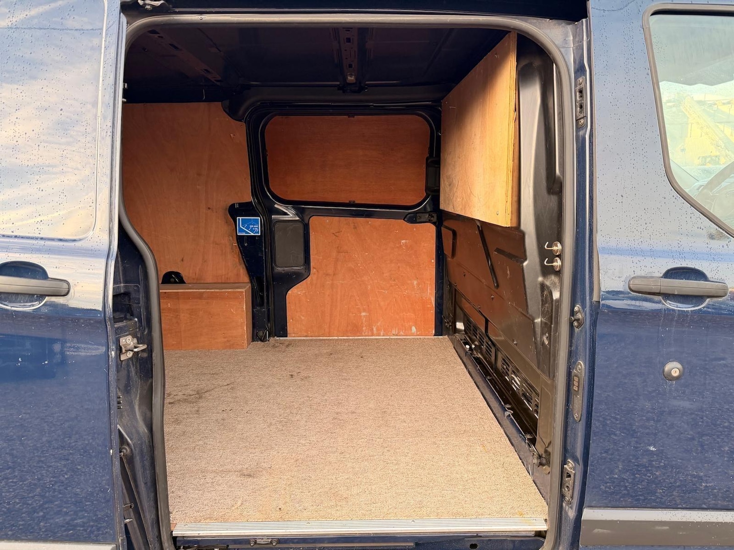 Used Ford Transit Custom 2015 for sale - 76942396: Photo 43