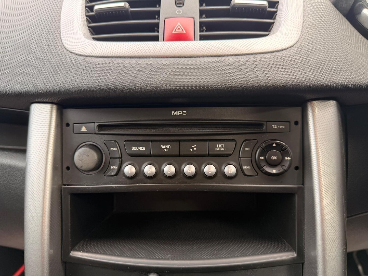 Used Peugeot 207 for sale - 77909457: Photo 34